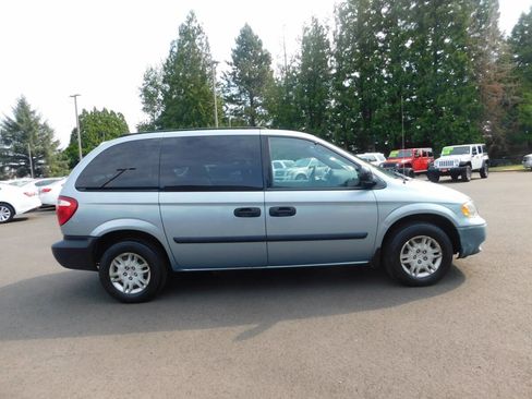 Used 2005 Dodge Caravan SE w/ Popular Equipment Group image 17