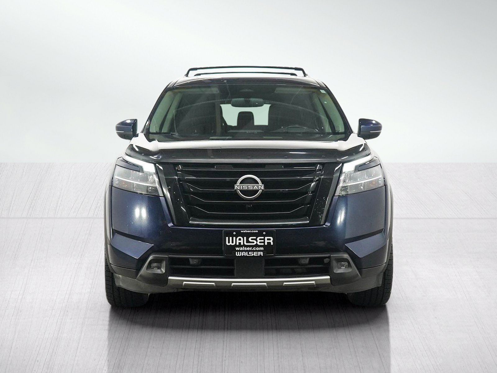 Used 2022 Nissan Pathfinder Platinum AWD/4WD image 8