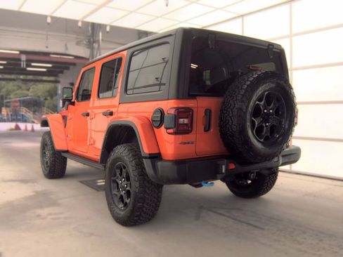 Used 2023 Jeep Wrangler Unlimited Rubicon 4xe AWD/4WD image 4