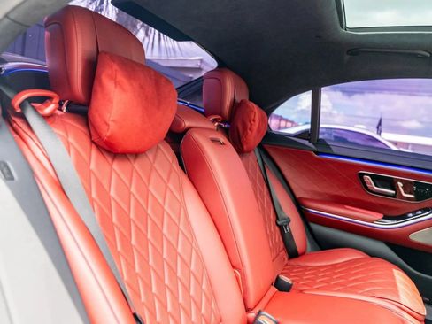 Used 2022 Mercedes-Benz S 580 4MATIC Sedan w/ Warmth & Comfort Package image 23