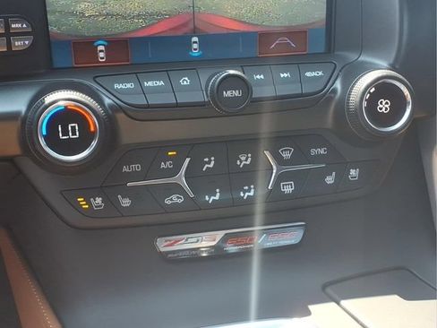 Used 2019 Chevrolet Corvette Z06 RWD image 8