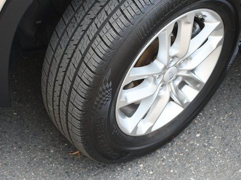 Used 2015 Kia Sorento LX AWD/4WD image 11