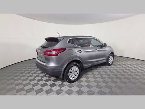 Used 2020 Nissan Rogue Sport S FWD image 38