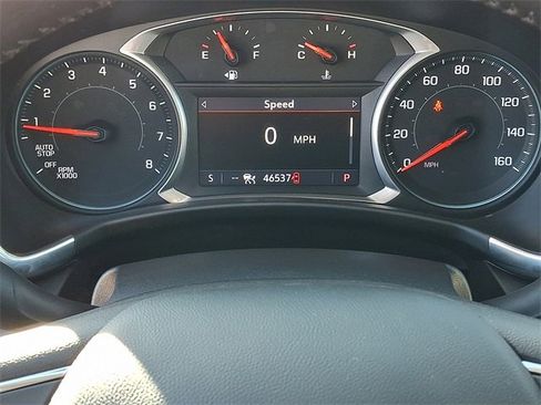 Used 2020 Chevrolet Equinox Premier image 16