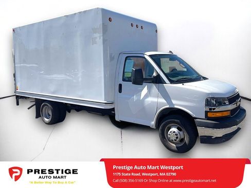 Used 2023 Chevrolet Express 3500 w/ Power Convenience Package RWD image 1
