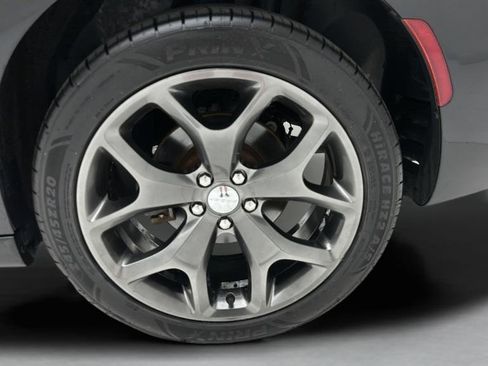 Used 2015 Dodge Charger SXT w/ AWD Plus Group image 9