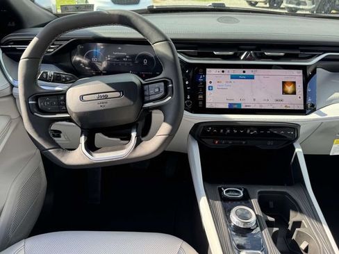 New 2026 Jeep Cherokee Limited AWD/4WD image 2