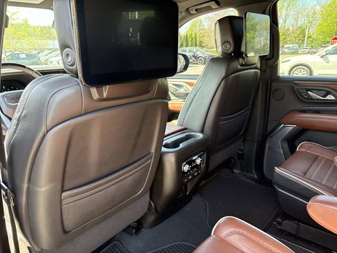 Certified 2023 GMC Yukon Denali Ultimate image 29