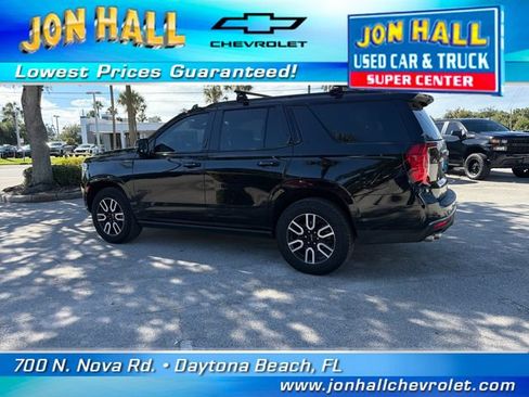 Used 2023 GMC Yukon AT4 w/ Technology Package AWD/4WD image 6