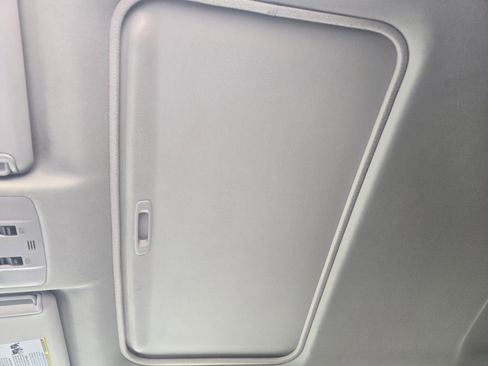 Used 2014 Toyota RAV4 XLE FWD image 22