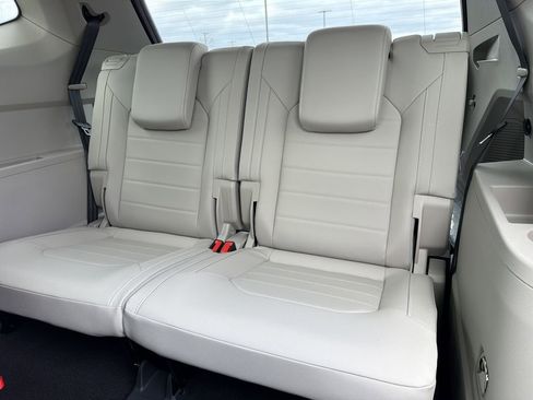 New 2026 Volkswagen Atlas SEL AWD/4WD image 14