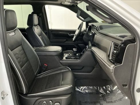 Used 2024 GMC Sierra 1500 AT4X AWD/4WD image 27