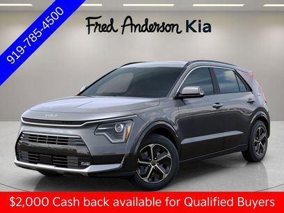 New 2025 Kia Niro SX