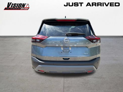 Used 2023 Nissan Rogue S AWD/4WD image 6