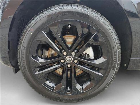 New 2025 Jaguar F-PACE R-Dynamic S image 14