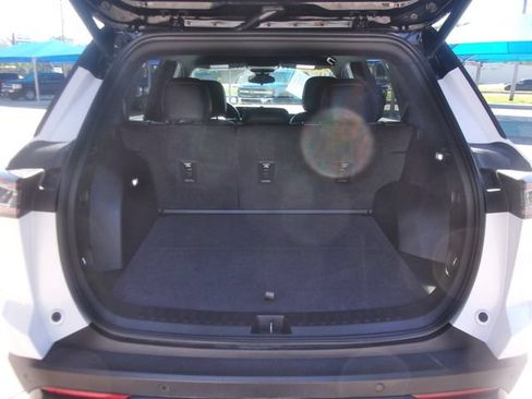 Used 2025 Chevrolet Equinox RS FWD image 30