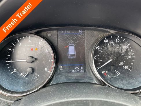 Used 2019 Nissan Rogue SV FWD image 17