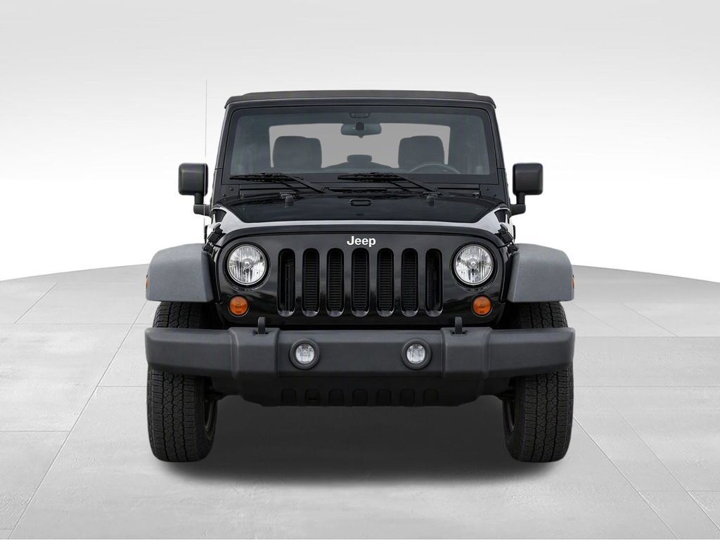 Used 2012 Jeep Wrangler Sport AWD/4WD image 5