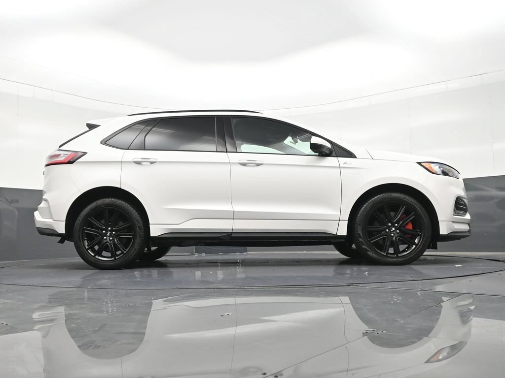 Used 2024 Ford Edge ST-Line AWD/4WD image 33