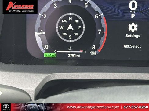 Certified 2025 Toyota 4Runner TRD Off-Road Premium image 30