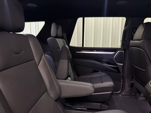 Used 2026 Cadillac Escalade 2WD image 21