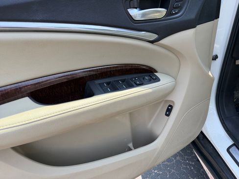 Used 2017 Acura MDX SH-AWD image 13