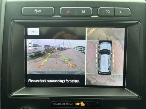 Used 2021 Ford Expedition Limited image 17