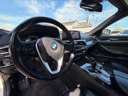 Used 2019 BMW 530i xDrive w/ Convenience Package AWD/4WD image 23