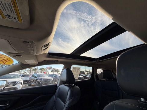 Certified 2022 Nissan Murano Platinum w/ Cargo Package image 20