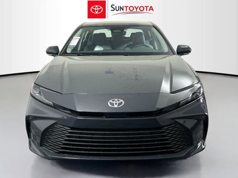 New 2026 Toyota Camry LE image 10