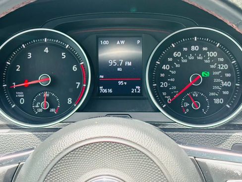 Used 2017 Volkswagen GTI S FWD image 16