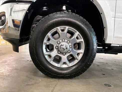Used 2022 RAM 2500 Laramie image 12