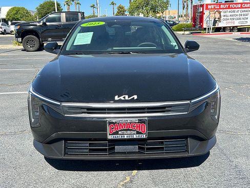 Used 2025 Kia K4 FWD image 2