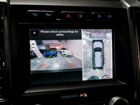 Used 2019 Ford Expedition Platinum image 24