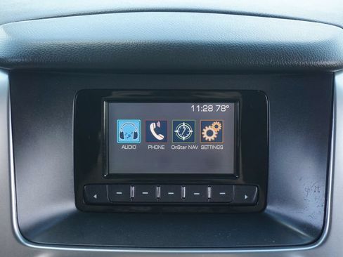 Used 2015 Chevrolet Tahoe 2WD image 9