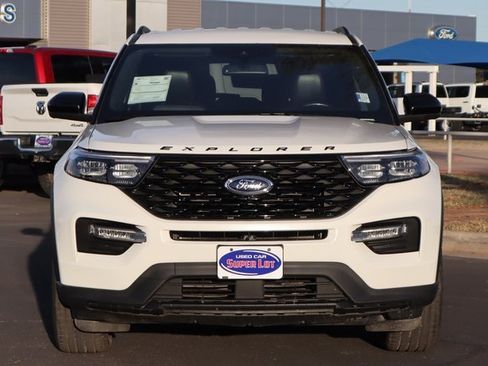 Certified 2023 Ford Explorer ST-Line w/ Class IV Trailer Tow Package image 11