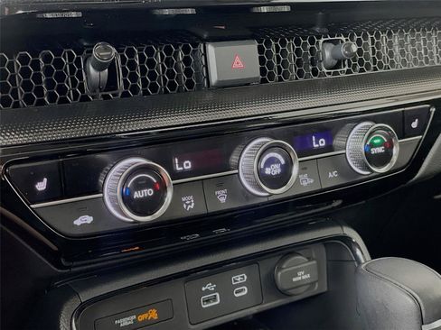 Used 2025 Honda CR-V EX-L image 19