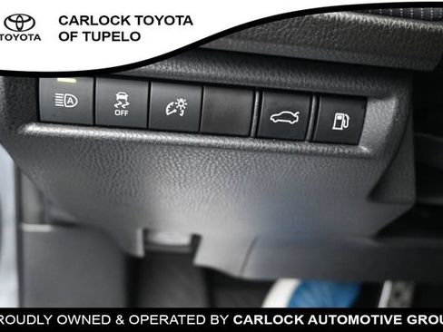 Used 2025 Toyota Camry SE FWD image 20