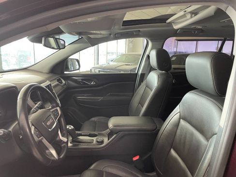 Used 2018 GMC Acadia SLT image 16