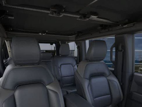 New 2026 Ford Bronco Outer Banks AWD/4WD image 12