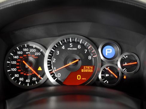 Used 2009 Nissan GT-R Premium AWD/4WD image 25
