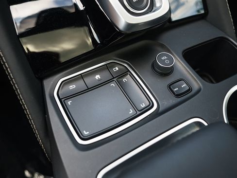 Certified 2023 Acura MDX SH-AWD w/ Advance Package image 28