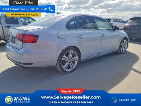 Used 2017 Volkswagen Jetta GLI SE FWD image 4