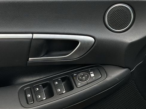 Used 2025 Hyundai Sonata SEL image 13