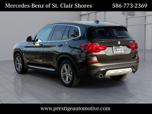 Used 2018 BMW X3 xDrive30i AWD/4WD image 3
