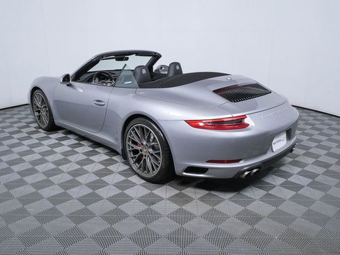 Certified 2019 Porsche 911 Carrera S image 18