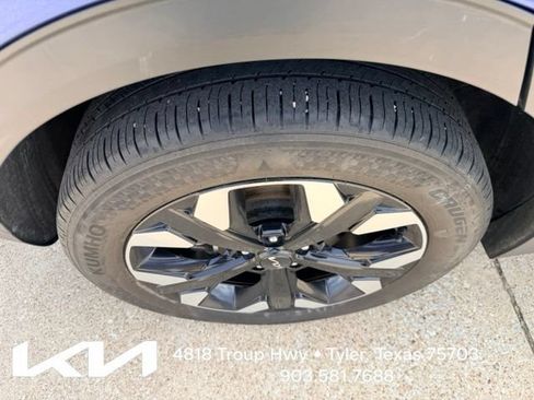 Certified 2023 Kia Sportage X-Line w/ X-Line Premium Package AWD/4WD image 9