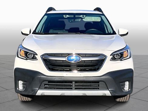 Used 2022 Subaru Outback Limited image 3