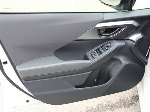 Certified 2025 Subaru Impreza 2.0i image 15