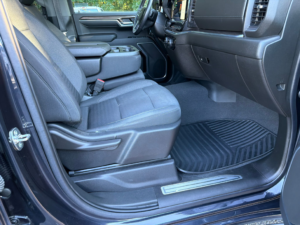 Used 2023 Chevrolet Silverado 1500 RST w/ LPO, Dark Essentials Package RWD image 13
